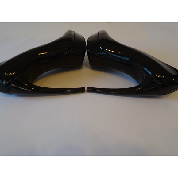 Alexander McQueen Women's Patent Leather Platform Bowed Pumps Sz 38 NIB 980 - Picture 10 of 14